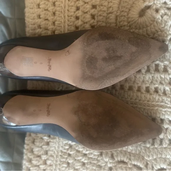 Coach Waverly Beadchain Studded Leather Pumps Size 8 LooK Brand New! - Picture 4 of 4